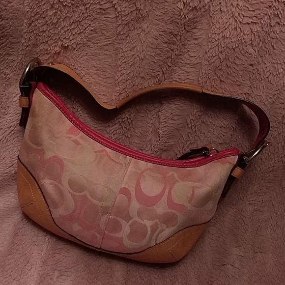 Authentic Coach w mono/leather handbag - Picture 2 of 12